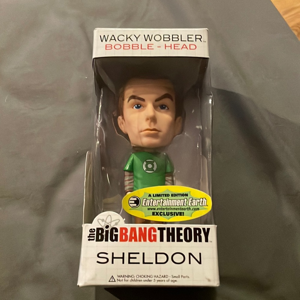 Sheldon cooper bobble head